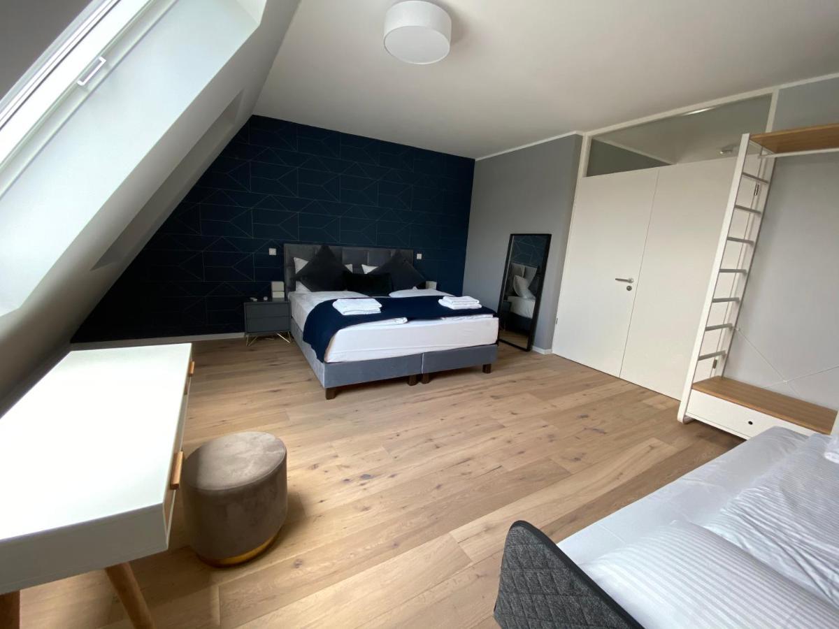 Sleep Inn Dusseldorf Suites Buitenkant foto